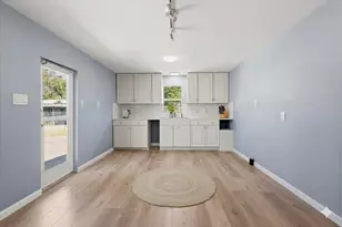 47 Tangerine Ave, Fort Pierce, FL 34982 - Photo 2