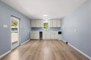 47 Tangerine Ave, Fort Pierce, FL 34982 - Photo 6