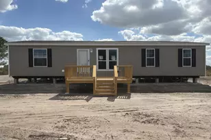 18990 NW 268th St, Okeechobee, FL 34972 - Photo 1