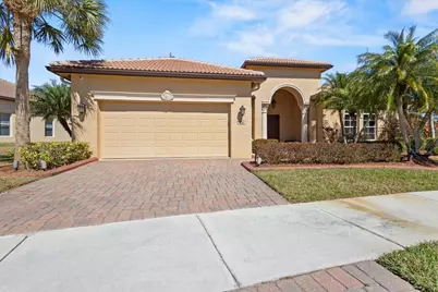 814 SW Saint Julien Court, Port Saint Lucie, FL 34986 - Photo 2