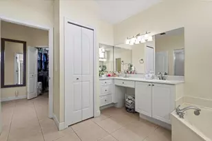 814 SW St Julien Ct, Port Saint Lucie, FL 34986 - Photo 42