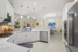 814 SW St Julien Ct, Port Saint Lucie, FL 34986 - Photo 32