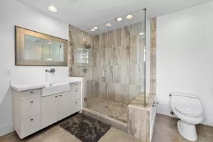 740 NE 36th St, Boca Raton, FL 33431 - Photo 20