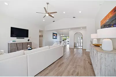 2281 SE 11th Street, Pompano Beach, FL 33062 - Photo 12