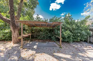 548 NW 45th Dr, Delray Beach, FL 33445 - Photo 38