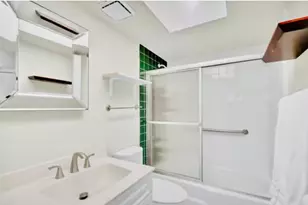 125 S Ocean Ave, Palm Beach Shores, FL 33404 - Photo 44