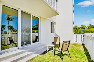 125 S Ocean Ave, Palm Beach Shores, FL 33404 - Photo 24
