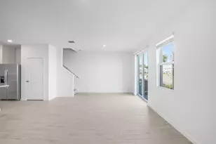 621 Salisbury Cir, Fort Pierce, FL 34982 - Photo 12