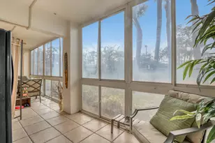 105 Half Moon Cir, Hypoluxo, FL 33462 - Photo 22