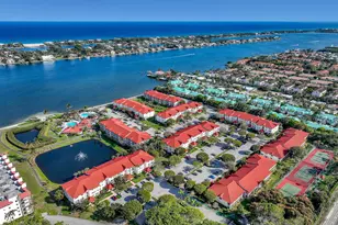 105 Half Moon Cir, Hypoluxo, FL 33462 - Photo 24