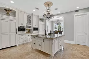 377 E Coconut Palm Rd, Boca Raton, FL 33432 - Photo 32