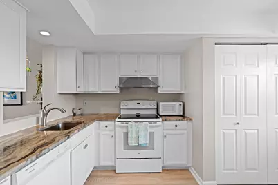 27 Abbey Lane #307, Delray Beach, FL 33446 - Photo 10