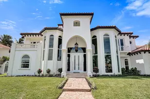 890 Lilac Dr, Boca Raton, FL 33487 - Photo 2