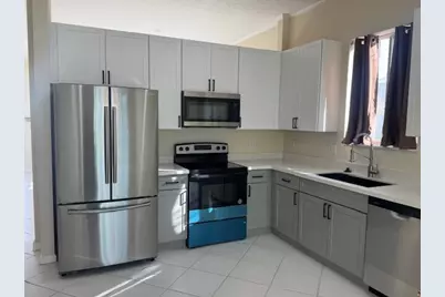 2509 SE Springtree Place, Stuart, FL 34997 - Photo 6