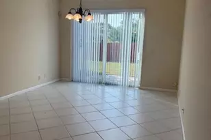 2509 SE Springtree Pl, Stuart, FL 34997 - Photo 10