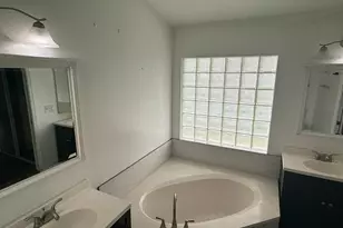 109 Belmont Dr, Royal Palm Beach, FL 33411 - Photo 8