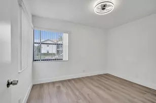 7674 Tahiti Ln, Lake Worth, FL 33467 - Photo 20