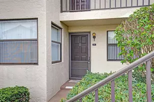 7674 Tahiti Ln, Lake Worth, FL 33467 - Photo 6