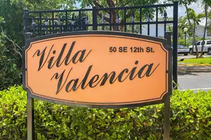 50 SE 12th St, Boca Raton, FL 33432 - Photo 2