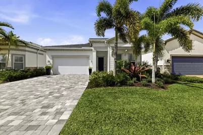 10332 Northbrook Circle, Palm Beach Gardens, FL 33412 - Photo 1