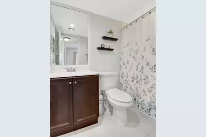 9261 Sunrise Lakes Boulevard #210, Sunrise, FL 33322 - Photo 10