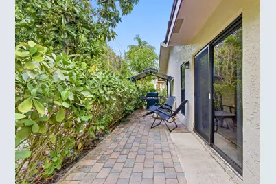 6345 Tall Cypress Circle, Greenacres, FL 33463 - Photo 24