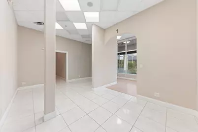 826 N Dixie Highway #11-15, Lantana, FL 33462 - Photo 8