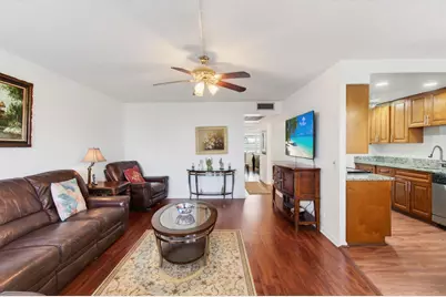 2035 Cornwall B, Boca Raton, FL 33434 - Photo 10