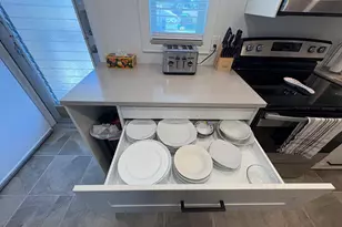 2161 NE 1st Ct, Boynton Beach, FL 33435 - Photo 4