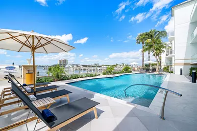 184 Lake Drive #1-101, Palm Beach Shores, FL 33404 - Photo 14