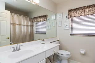 584 NW Lambrusco Dr, Port Saint Lucie, FL 34986 - Photo 20