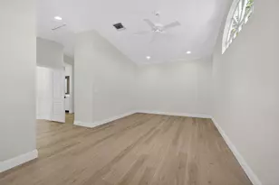 8 Via Sorrento, Palm Beach Gardens, FL 33418 - Photo 32