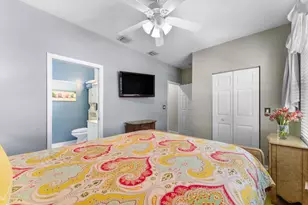 392 W Coral Trace Cir, Delray Beach, FL 33445 - Photo 12