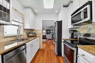 5198 Mirror Lakes Blvd, Boynton Beach, FL 33472 - Photo 22