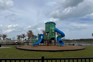 3772 Harborside Ave, Fort Pierce, FL 34946 - Photo 6