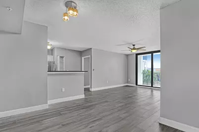 651 Okeechobee Boulevard #403, West Palm Beach, FL 33401 - Photo 10