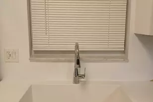 721 Lori Dr, Palm Springs, FL 33461 - Photo 6