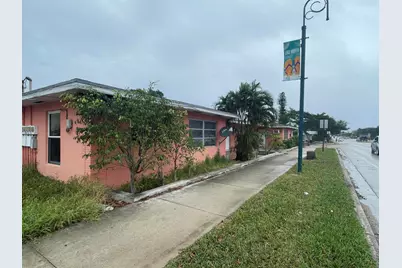 531 S C Street #6, Lake Worth Beach, FL 33460 - Photo 2