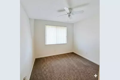 130 Cypress Way W, Palm Springs, FL 33406 - Photo 8