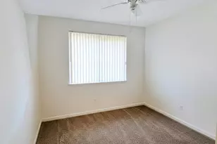 130 Cypress Way W, Palm Springs, FL 33406 - Photo 8