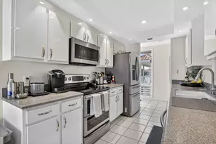 19811 Boca W Dr, Boca Raton, FL 33434 - Photo 14