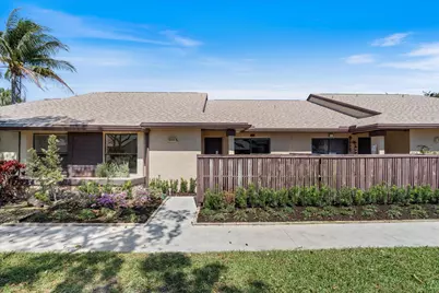 8393 Boca Glades Boulevard E, Boca Raton, FL 33434 - Photo 2