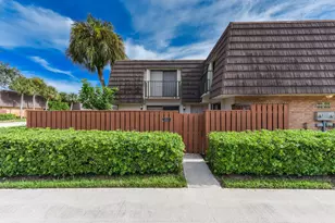 1510 15th Ct, Jupiter, FL 33477 - Photo 2