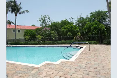 322 Lake Monterey Circle, Boynton Beach, FL 33426 - Photo 26