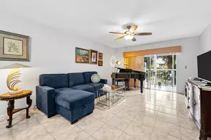 3146 Via Poinciana, Lake Worth, FL 33467 - Photo 10