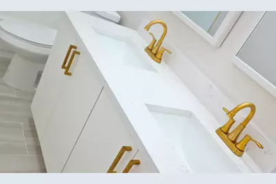 551 Palmetto Drive, Lake Park, FL 33403 - Photo 8