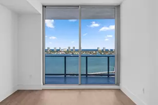 220 Lake Shore Dr, Lake Park, FL 33403 - Photo 10