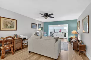 8871 Warwick Dr, Boca Raton, FL 33433 - Photo 4