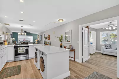 8871 Warwick Drive, Boca Raton, FL 33433 - Photo 4