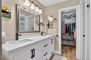 8871 Warwick Dr, Boca Raton, FL 33433 - Photo 12